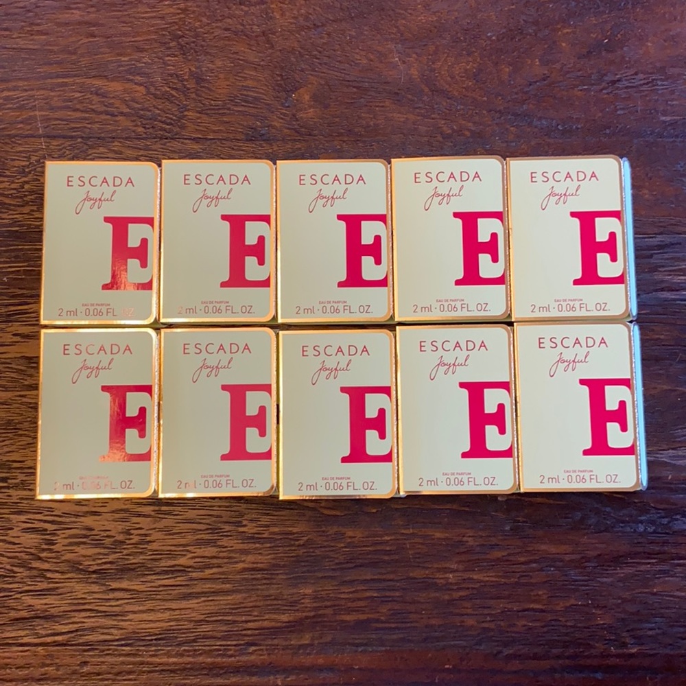 Escada Joyful